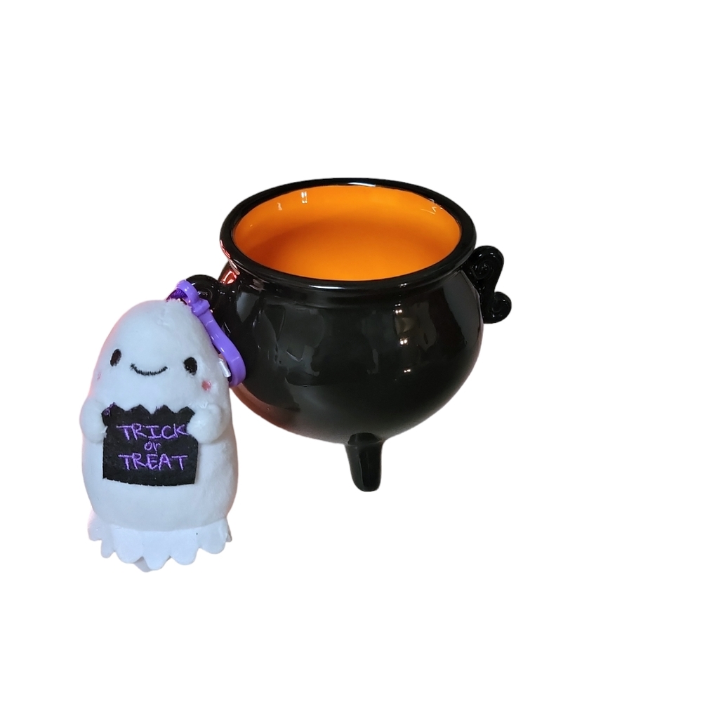Bullseye playground cauldron and ghost clip